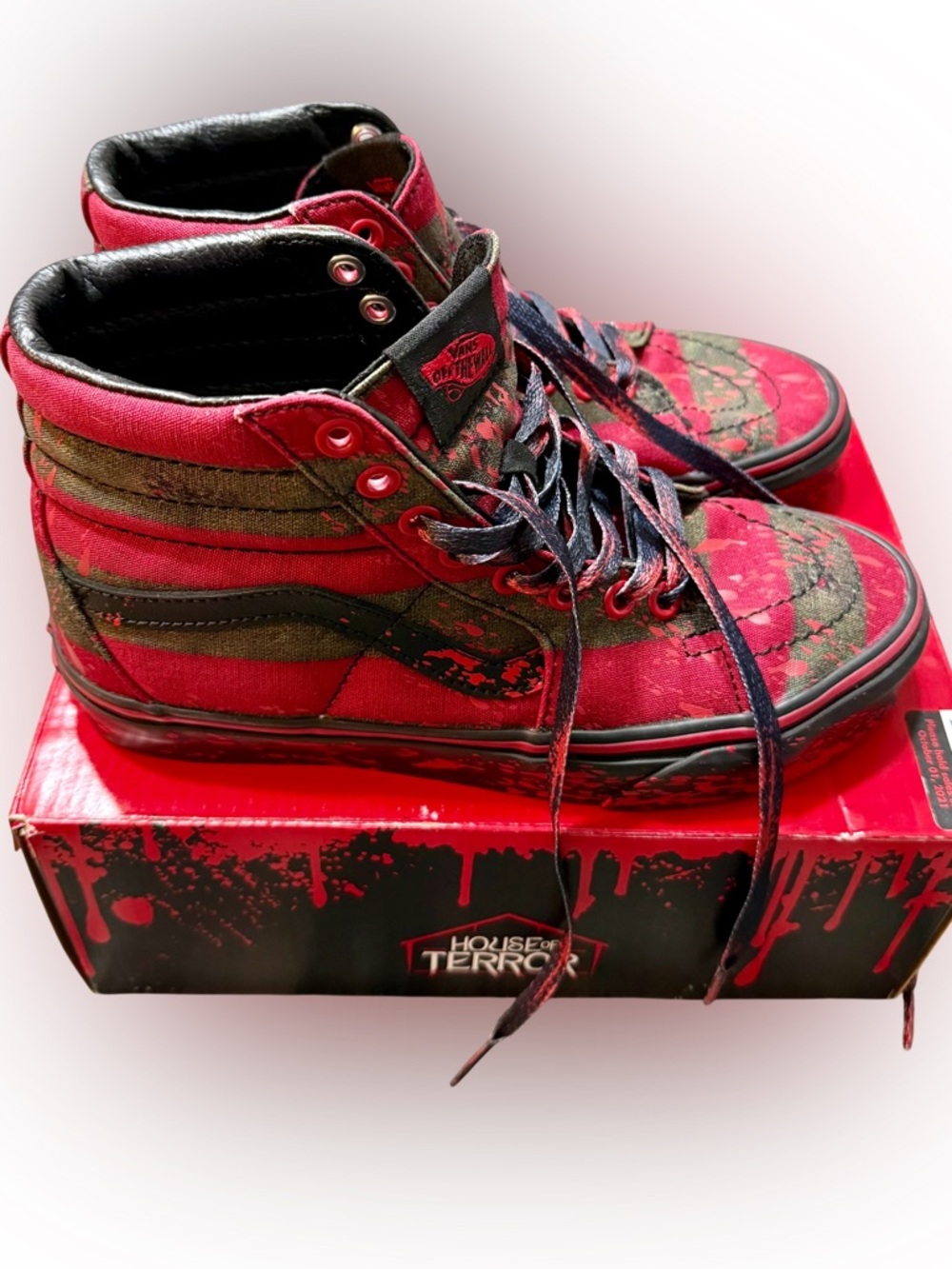 Vans x House of Terror SK8-Hi "The Nightmare on Elm Street" Freddy Krueger - Picture 11 of 14